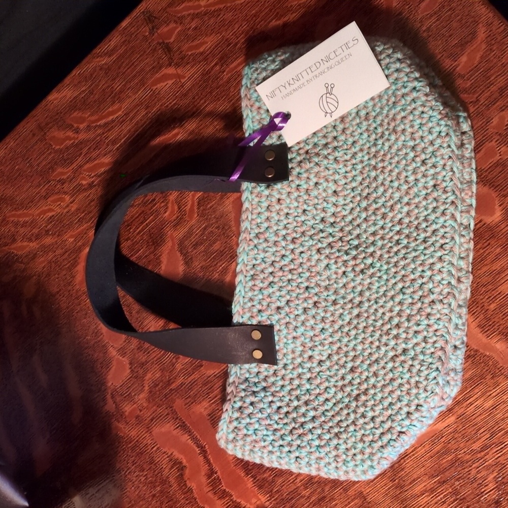Handmade Crochet Mini Bucket Bag Genuine Leather Handles Pistachio Taupe - Picture 10 of 11